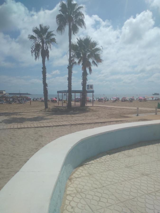 Apartamento En Torrevieja A 50M Playa Eksteriør bilde
