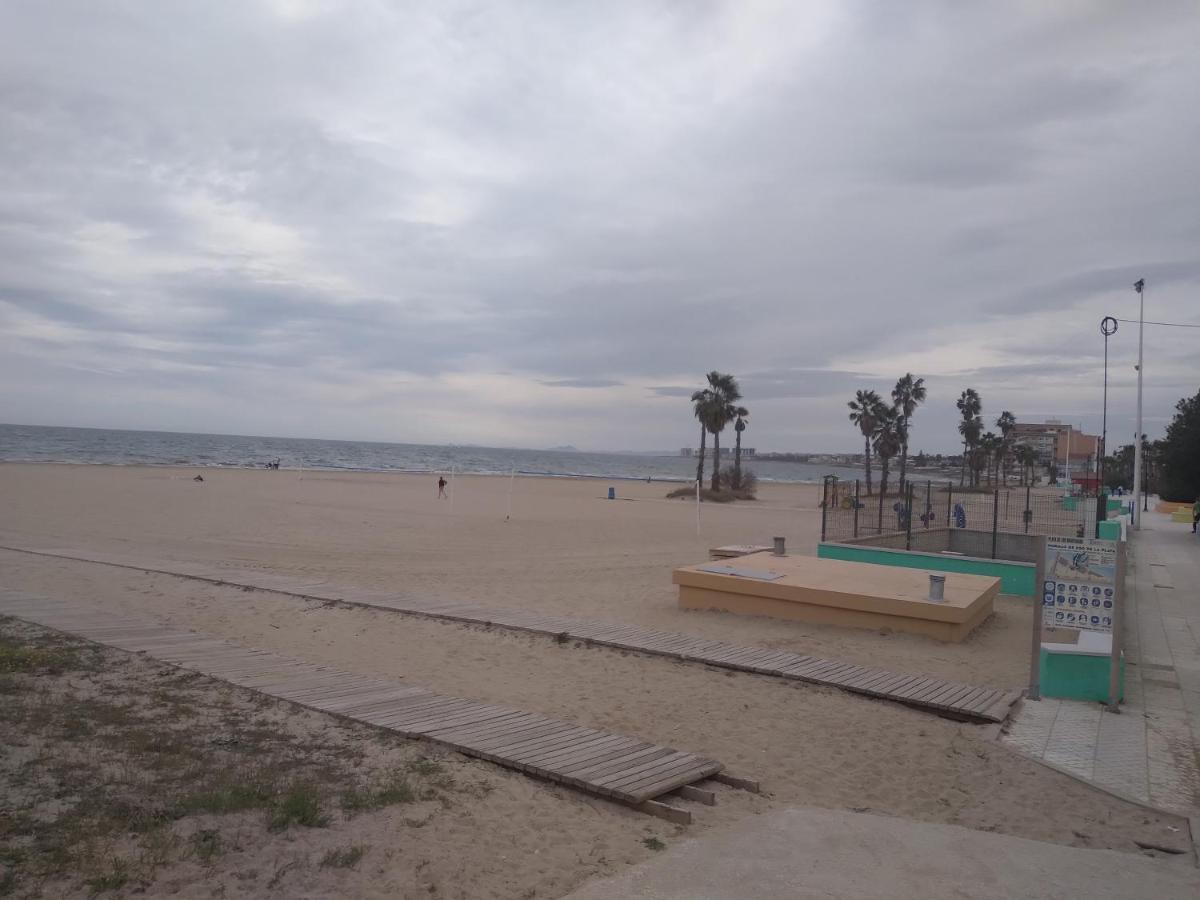 Apartamento En Torrevieja A 50M Playa Eksteriør bilde
